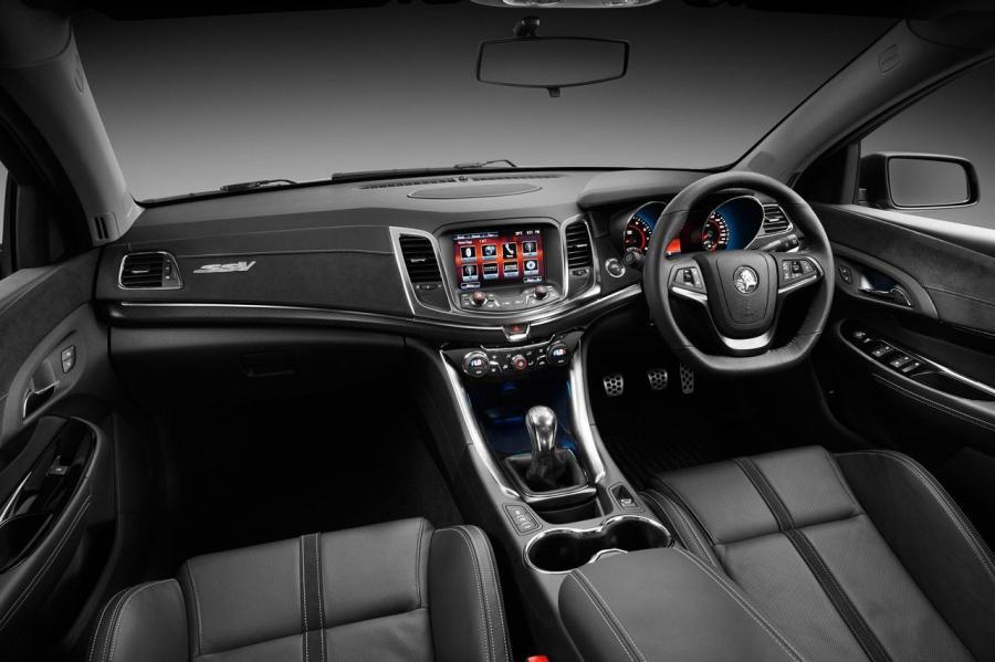  Holden VF Commodore SS V Show Car 2013 года  (фото 13 из 20)